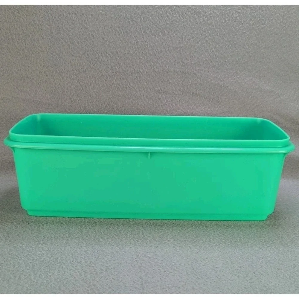 Vintage Tupperware Celery Keeper Container Turquoise w Lid Insert Crisper Tray